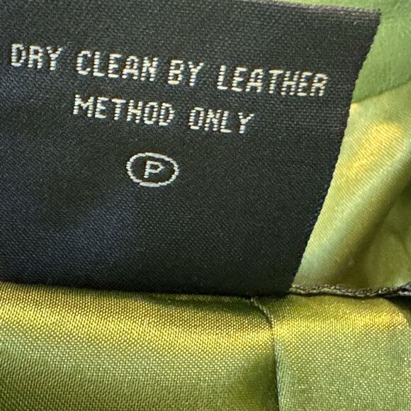 Terry Lewis Womens Leather Jacket Size Medium Green Button Front Roll Cuff Lined - Picture 8 of 8